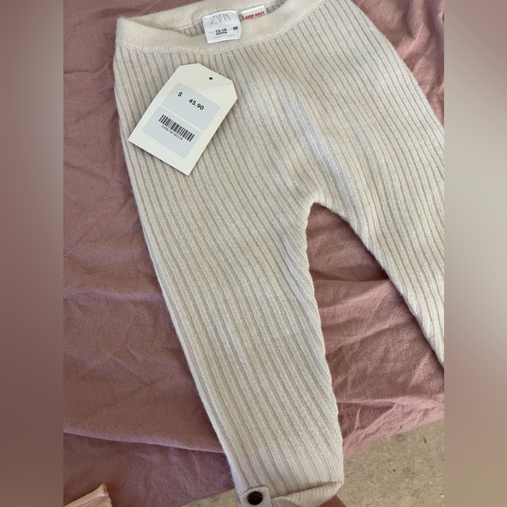 Zara bottoms 100% cashmere